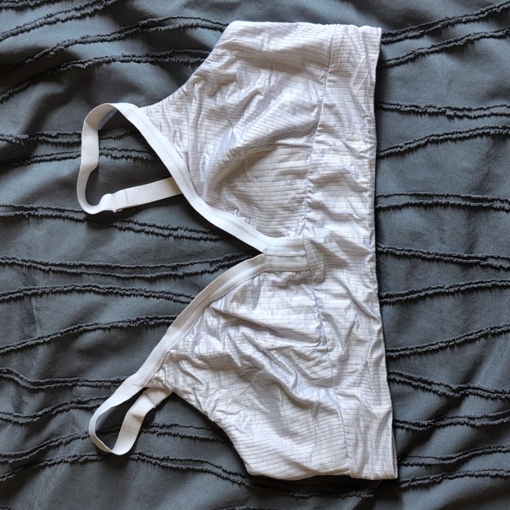 Bodily The Effortless Bra NWT Lavender